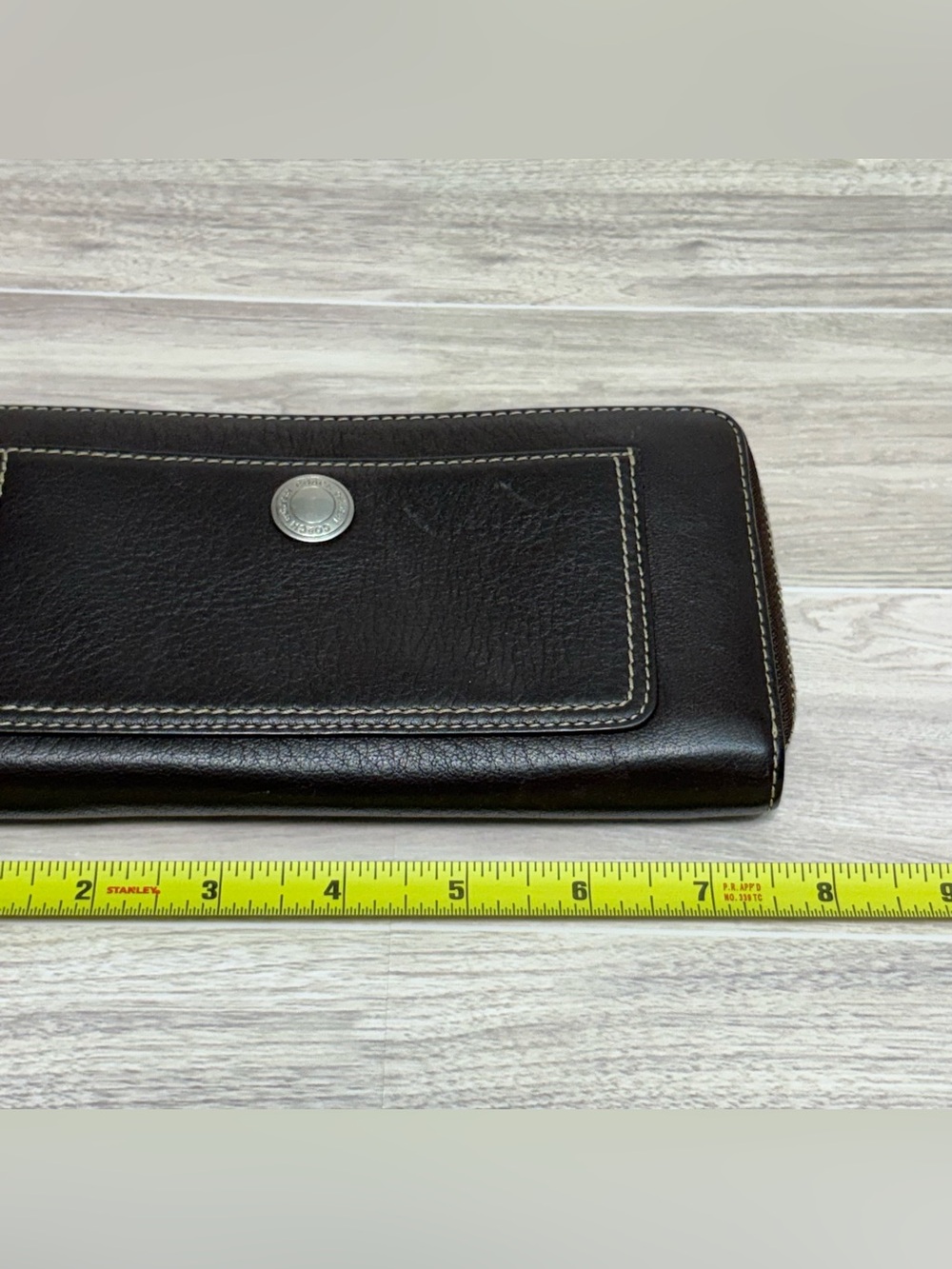 VTG Coach Chelsea Dark Brown Pebbled Leather Zip Around Wallet - Picture 9 of 11